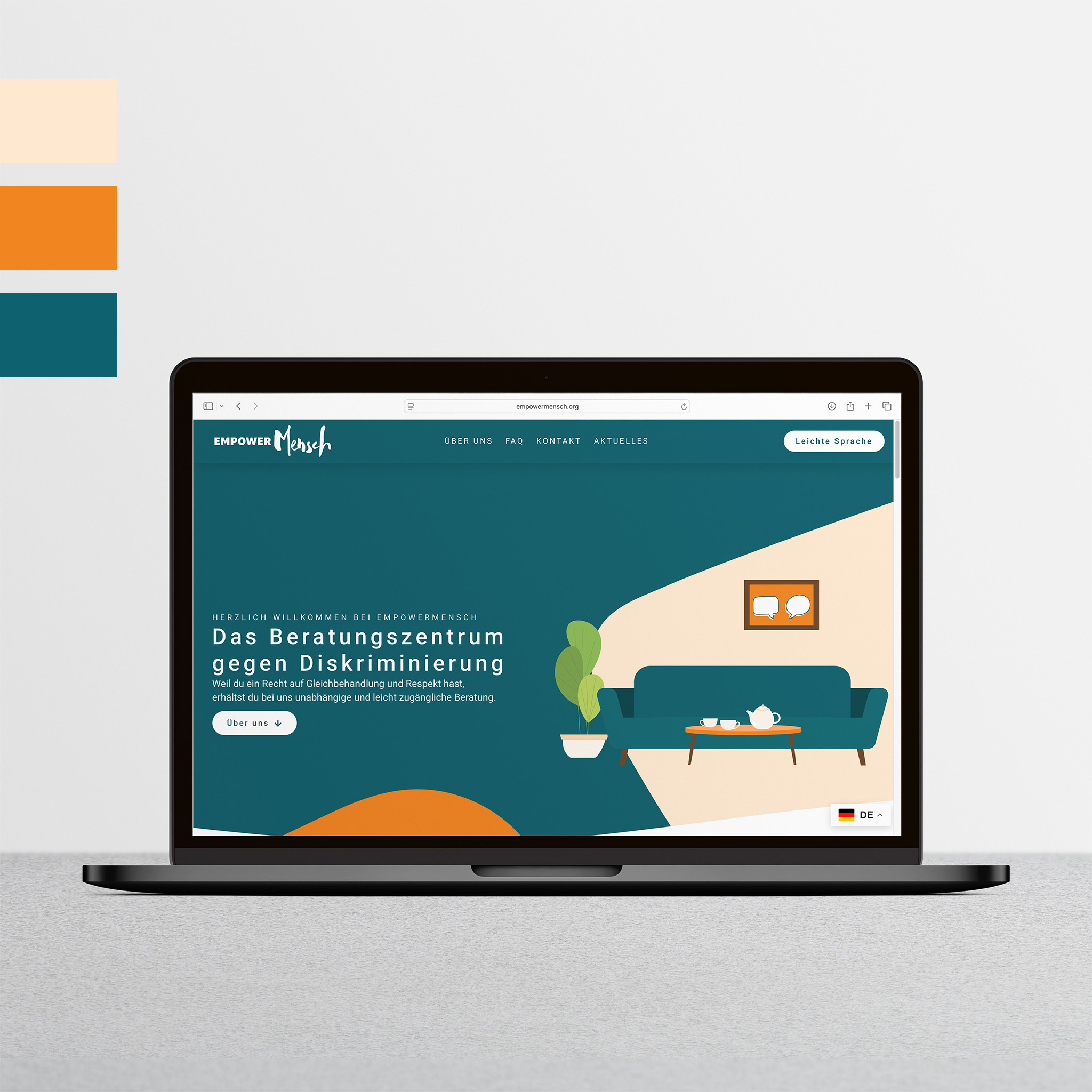 Laptop auf dessen Bildschirm die Startseite von der Website von Empowermensch ge&ouml;ffnet ist